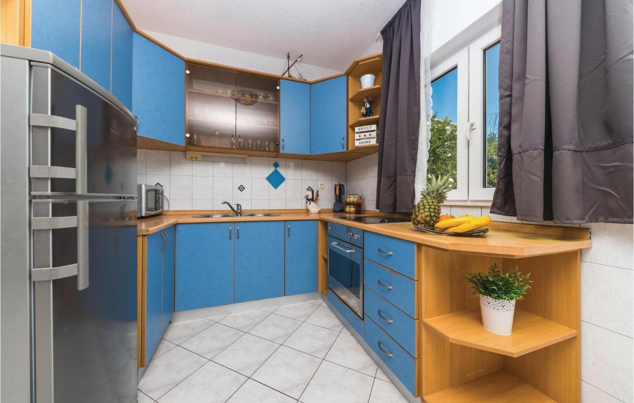 Beautiful Home In Poljica With Kitchen Exterior foto